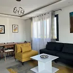 Superb Urban Oasis In Almadies