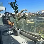 Superb Urban Oasis In Almadies