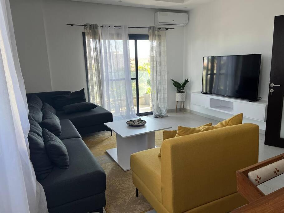 Apartment Superb Urban Oasis In Almadies
