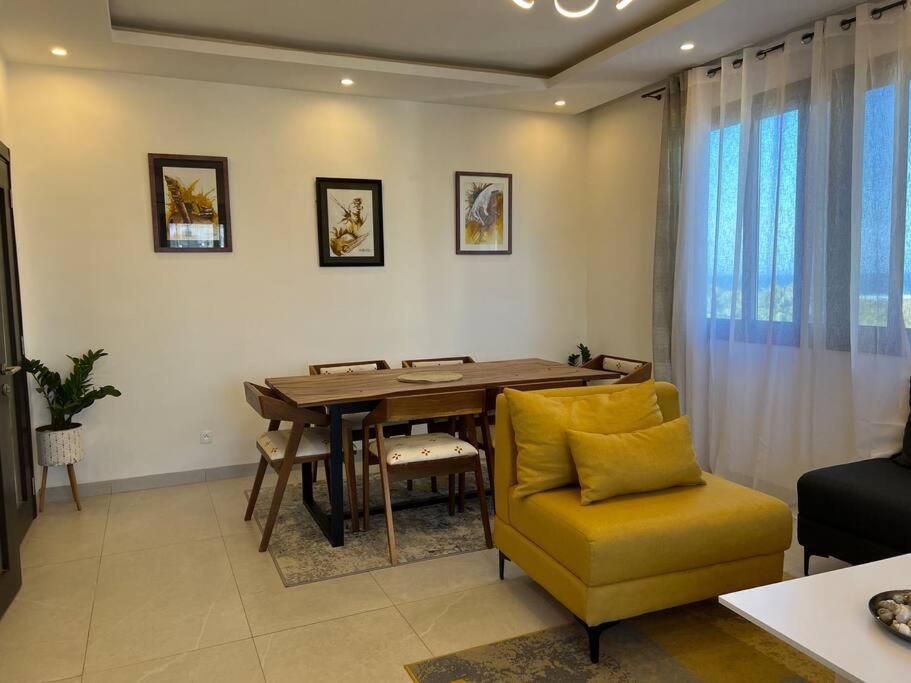 Apartment Superb Urban Oasis In Almadies *