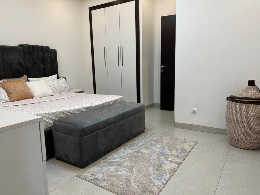 Superb Urban Oasis In Almadies Apartment *
